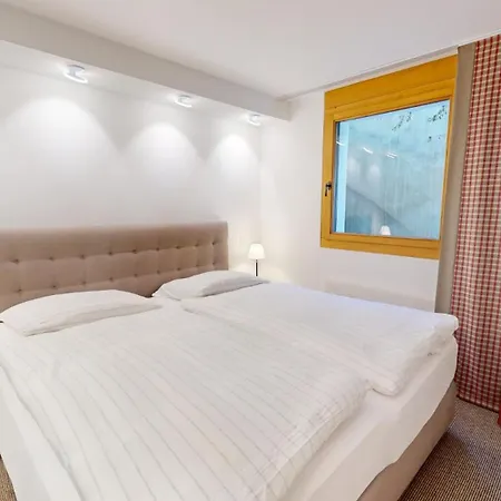 Brattas 40 Apartment St. Moritz