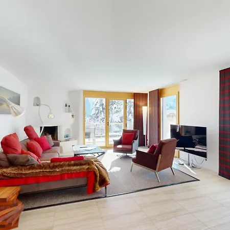 Apartament Brattas 40 *